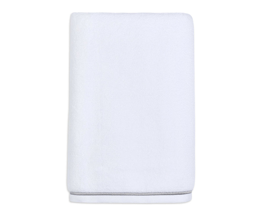 https://looklifestyle.com/cdn/shop/products/grey-babe-bath-towelsbabe-bath-grey-355615.jpg?v=1702931974&width=900